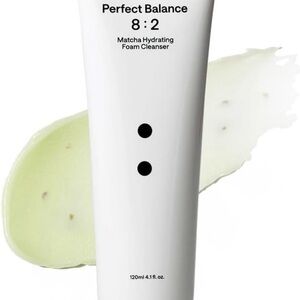 B-LAB Perfect Balance Matcha Hydrating Foam Cleanser - 120ml/ Exp: 2027